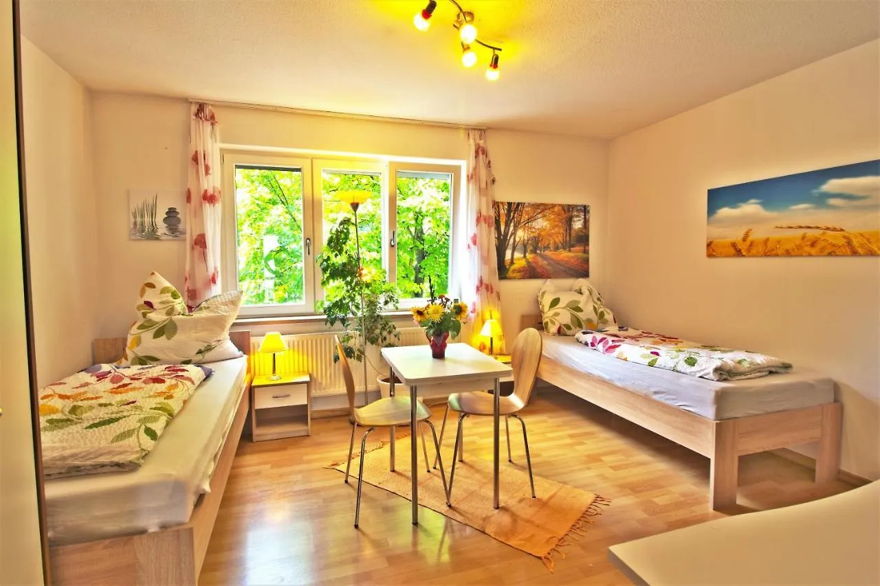 Ferienwohnung Kakadu Apartment Dresden Laubegast Wlan Tv Fahrrad